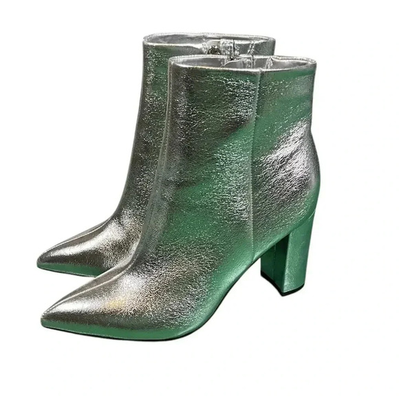 Marc Fisher Silver Metallic Bootie 3.5'' Block Heel Women's Size  7 Good Grip - Picture 3 of 8